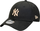 New Era New York Yankees 9Forty Repreve Oat Black OSFM